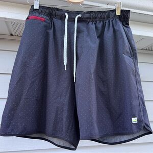 Vuori Banks Shorts, L